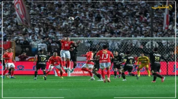 موقف لم يتوقعه أحد! رد فعل المدير الفني الأجنبي الجديد في الأهلي عقب القمة.. هل يمهد لتغييرات قوية؟ 1